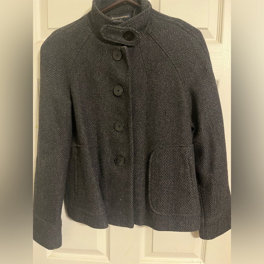 Banana Republic women’s tweed blazer.